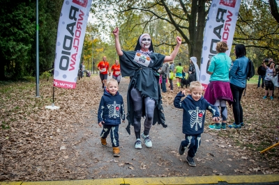 Kolorowo i na sportowo. Za nami Bieg Halloween Radia Wrocław w Parku Grabiszyńskim - 172