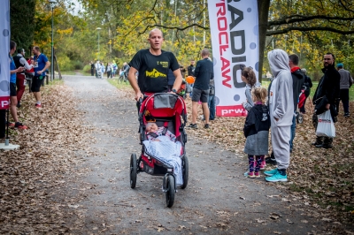 Kolorowo i na sportowo. Za nami Bieg Halloween Radia Wrocław w Parku Grabiszyńskim - 79