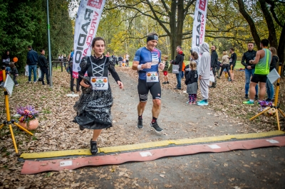 Kolorowo i na sportowo. Za nami Bieg Halloween Radia Wrocław w Parku Grabiszyńskim - 97