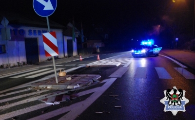Potrącił dziewczynkę na przejściu dla pieszych w Bor&oacute;wnie i uciekł. Mężczyzna usłyszał zarzuty