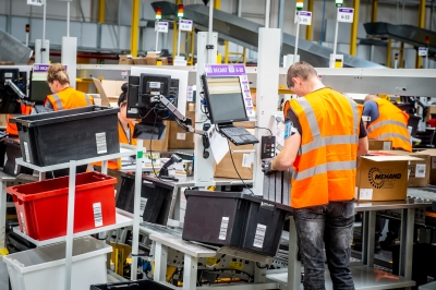 Zarobią dwa miliony złotych na współpracy z Amazonem  - 7