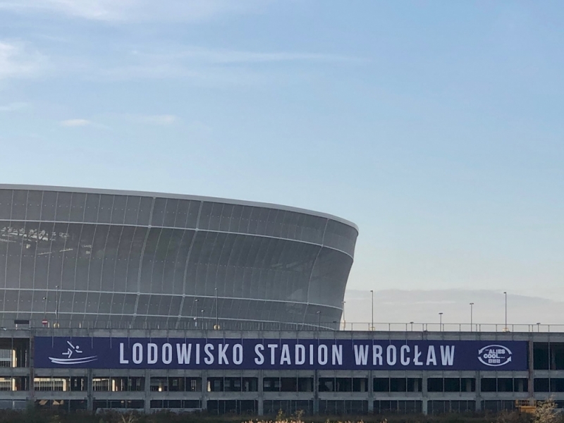 Z łyżwami na Stadion Wrocław. Od grudnia będzie tam kryte lodowisko - fot. wroclaw.pl