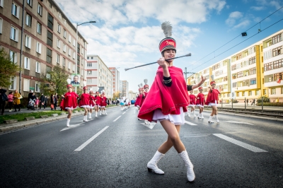 Radosna Parada Niepodległości na ulicach Wrocławia [ZDJĘCIA] - 15