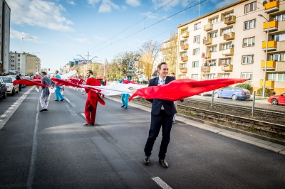 Radosna Parada Niepodległości na ulicach Wrocławia [ZDJĘCIA] - 20
