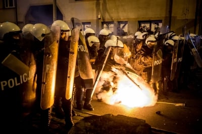 Zamieszki podczas Marszu Niepodległości we Wrocławiu. Policja użyła armatek wodnych