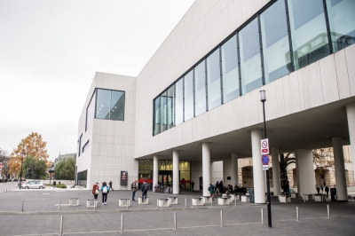 Politechnika Wrocławska likwiduje bariery dla os&oacute;b niepełnosprawnych [FOTO]