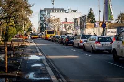 Koszmar na zachodzie Wrocławia. Mieszkańcy szybciej idą niż jadą [POSŁUCHAJ]