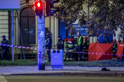 Pożar na Dworcu Świebodzkim. Jedna osoba nie żyje [AKTUALIZACJA] - 4
