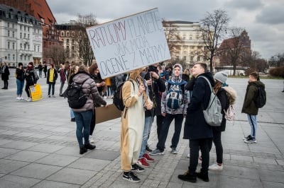Młodzieżowy Strajk Klimatyczny w centrum Wrocławia [FOTO] - 15