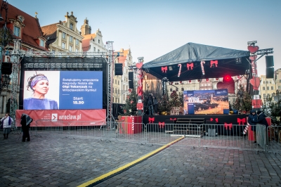 Olga Tokarczuk odebrała nagrodę Nobla [FOTO, WIDEO] - 0