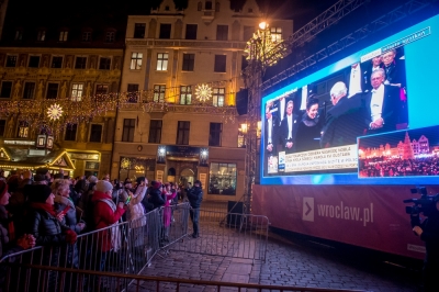 Olga Tokarczuk odebrała nagrodę Nobla [FOTO, WIDEO]