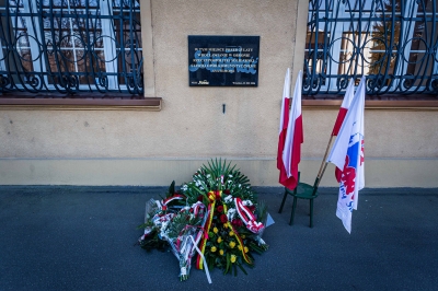 Wrocław kolejny dzień oddaje hołd bohaterom stanu wojennego - 4