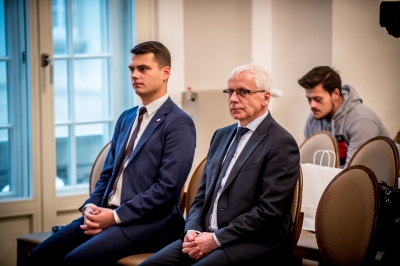 Pociągiem na trasie Wrocław - Zgorzelec w godzinę i czterdzieści minut - 1