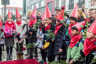 We Wrocławiu odsłonięto nowego, wyjątkowego krasnala [ZOBACZ] - 1