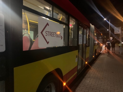 Na ulice Wrocławia wyjechał pierwszy streetbus - 2