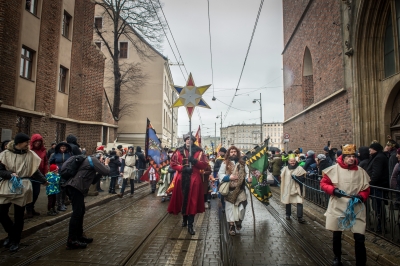 Tłumy na Orszaku Trzech Króli we Wrocławiu - 10