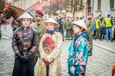 Tłumy na Orszaku Trzech Króli we Wrocławiu - 18
