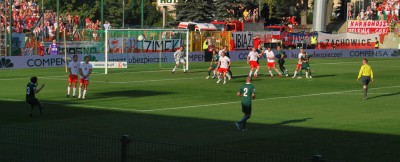 Bezbarwni biało-czerwoni. Kibice: "PZPN oddajcie pieniądze" (Zobacz) - 8