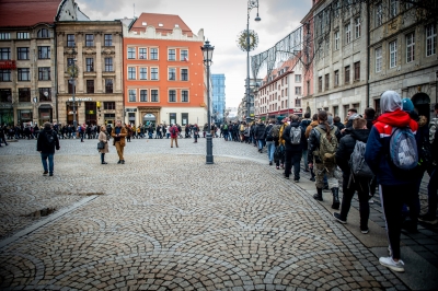 Wrocław: Zatańczyli Poloneza dla Fredry [ZDJĘCIA] - 3