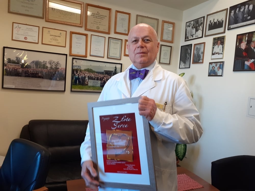 Profesor Szymon Dragan otrzymał "Złote Serce" - fot. Beata Makowska