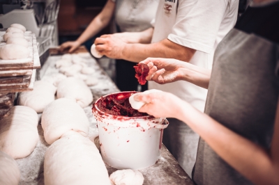 Jak powstają pączki...? Sprawdziliśmy [FOTOREPORTAŻ] - 6