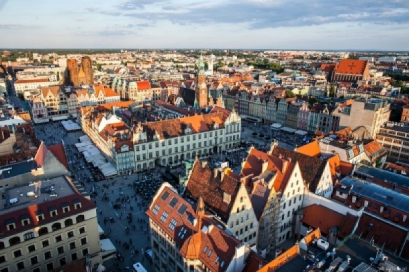 Wrocław traci na koronawirusie - fot. Pixabay