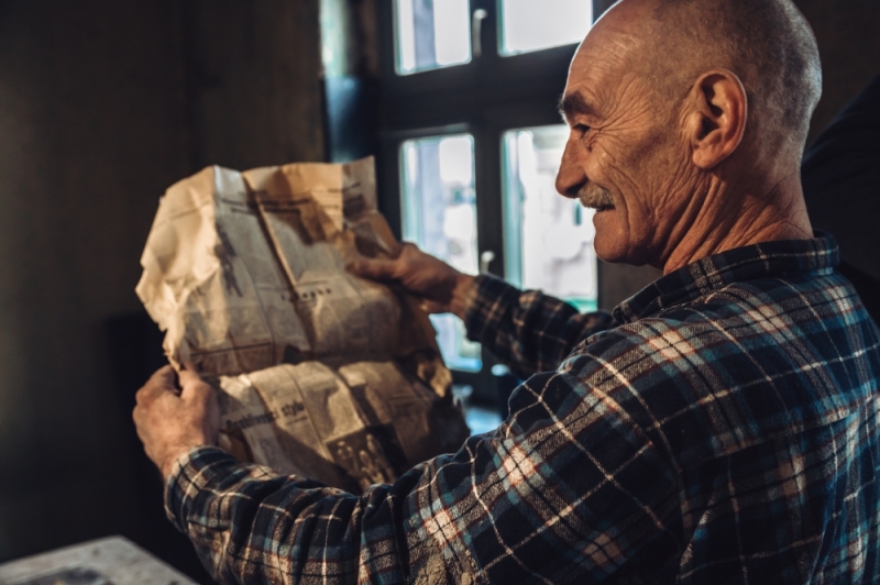 Remontowali kamienice, znaleźli gazety sprzed 40 lat [ZDJĘCIA] - (fot. Patrycja Dzwonkowska)