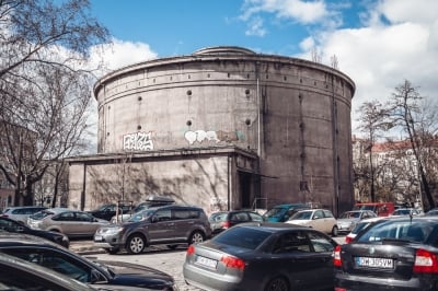 FOTOSPACER: Schron przeciwlotniczy przy ul. Ołbińskiej