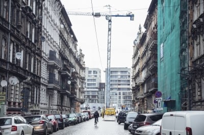 FOTOSPACER: Remont elewacji na Przedmieściu Oławskim