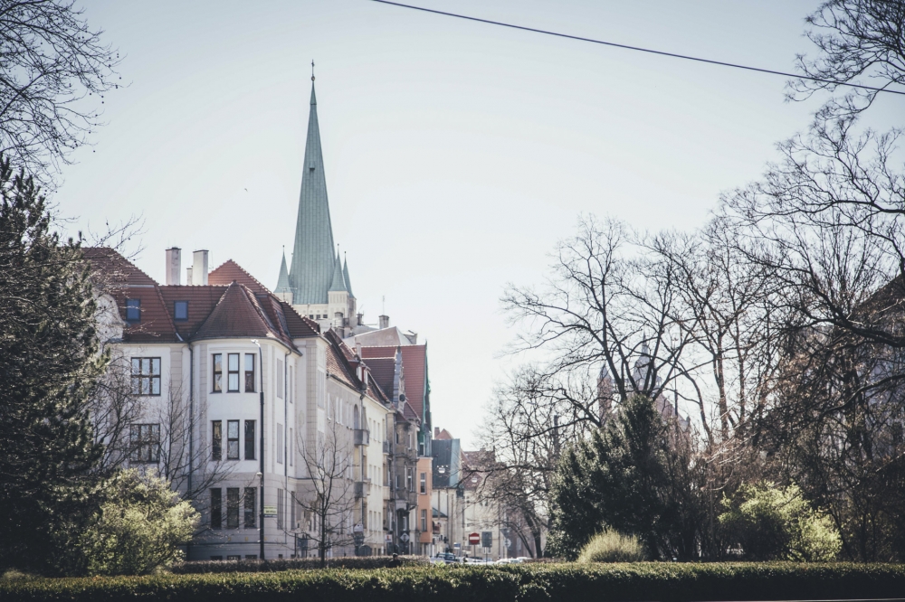 FOTOSPACER: Plac Powstańców Śląskich - fot. Patrycja Dzwonkowska