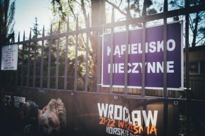 W tym roku bez kąpieli w basenach i na świeżym powietrzu?