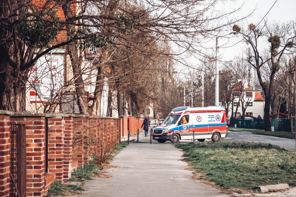 Koronawirus. Zakład Opieki Zdrowotnej w Nowogrodźcu nadal pracuje - fot. Patrycja Dzwonkowska