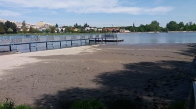 W świdnickim Zalewie Witoszówka poziom wody spadł o 30 cm