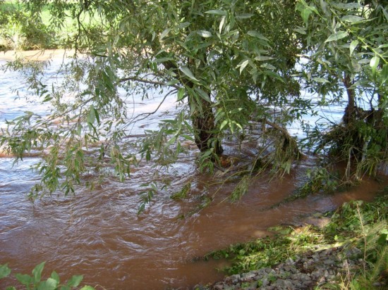 Ostrzegają smsem przed wodą