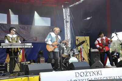 DRJ: Dożynki w Kamieńcu Ząb. - 14