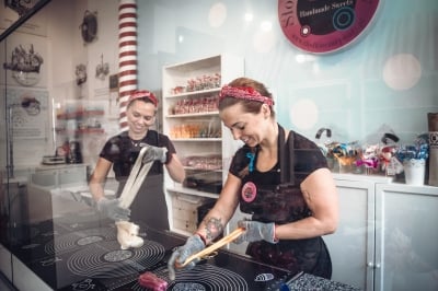 Lizaki, cukierki i... najsłodsze siostry we Wrocławiu [FOTOREPORTAŻ] - 8