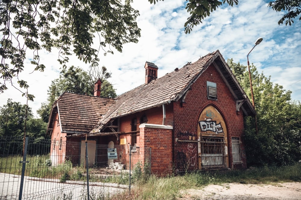 Czerwony jak cegła - Kampus Pracze Odrzańskie [FOTOSPACER]