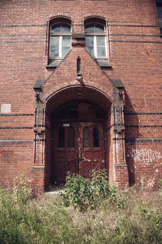 Czerwony jak cegła - Kampus Pracze Odrzańskie [FOTOSPACER] - 11