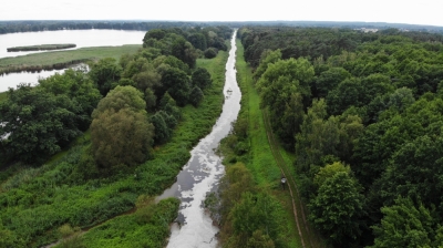 Rzeka Barycz zanieczyszczona ściekami