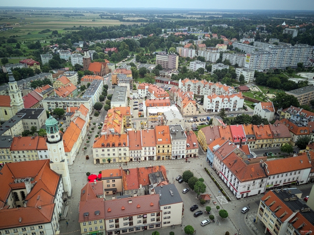 Reakcja24: W studiu burmistrz Oleśnicy. Rozmawiamy też o odszkodowaniach  - Zdjęcie ilustracyjne. fot. Corvus monedula/fotopolska.eu (CC-BY-SA 3.0 )