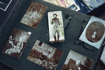 Widokówki, zdjęcia i album leżący sto lat na strychu [FOTOREPORTAŻ] - 10