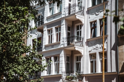 Renowacje, rewitalizacje i remonty na Reja [FOTOSPACER]