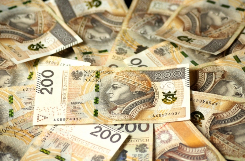 5000 złotych dla maturzystów z małych miejscowości - fot. Pixabay (zdjęcie ilustracyjne)