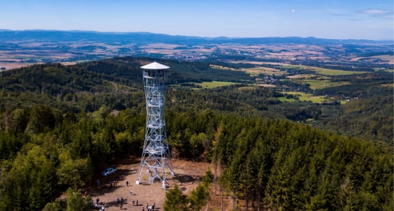Wieża widokowa na Kłodzkiej Górze już oficjalnie otwarta - fot. Jarosław Wrona