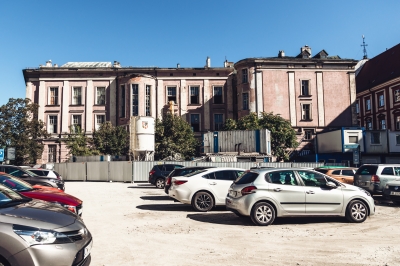 Było naukowo, będzie biznesowo. Rewitalizacja dawnego Wydziału Farmacji [FOTOSPACER] - 24