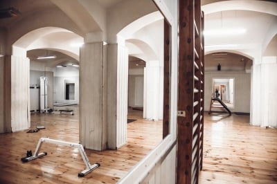 Nowa Giełda czeka na nowe życie [FOTOREPORTAŻ] - 2